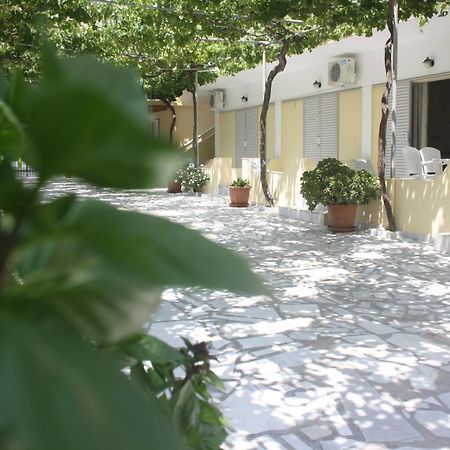 Maria Studios Laganas Exterior photo